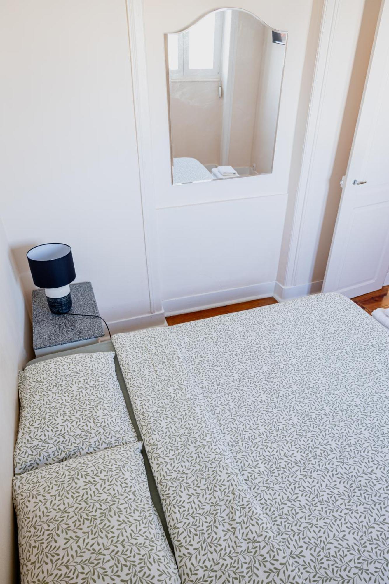 Angels Homes-N27, 3ºfloor - Bairro Tipico, Centro Lisboa エクステリア 写真