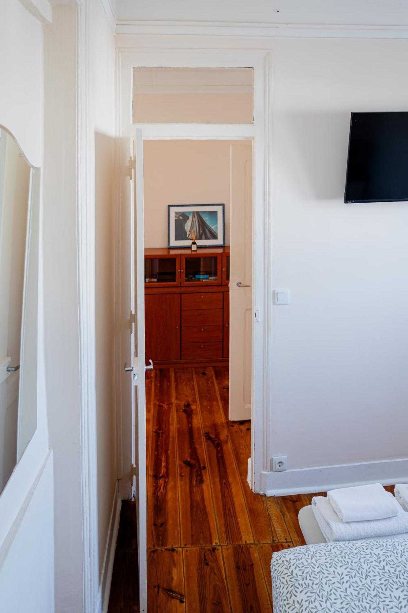 Angels Homes-N27, 3ºfloor - Bairro Tipico, Centro Lisboa エクステリア 写真